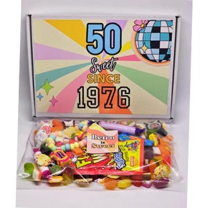 Boîte à bonbons personnalisée 50 ans | Boîte à bonbons 50 bonbons depuis 1976| Cadeau personnalisé pour 50e anniversaire | 50e anniversaireda|50e |50 |Cinquante image 2