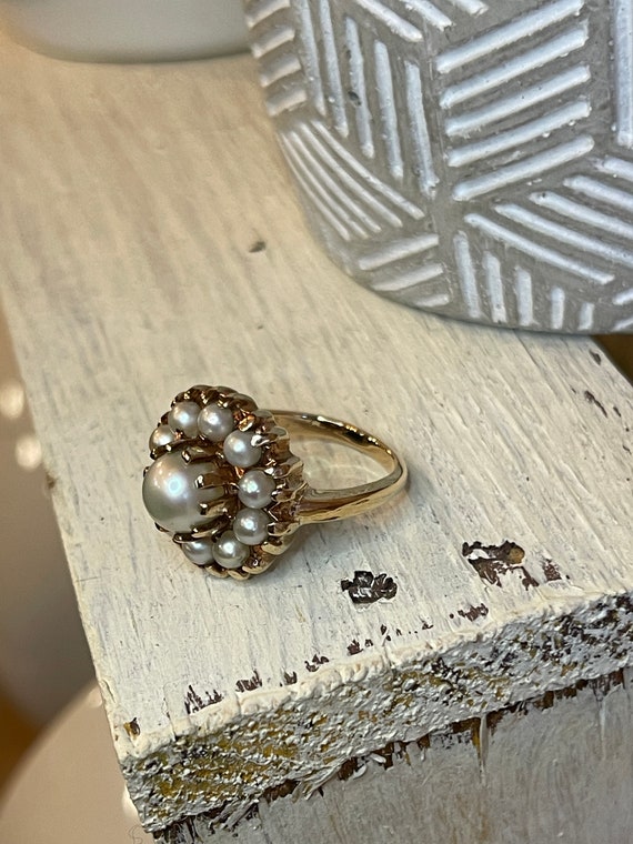Vintage Cluster Pearl Ring - image 3