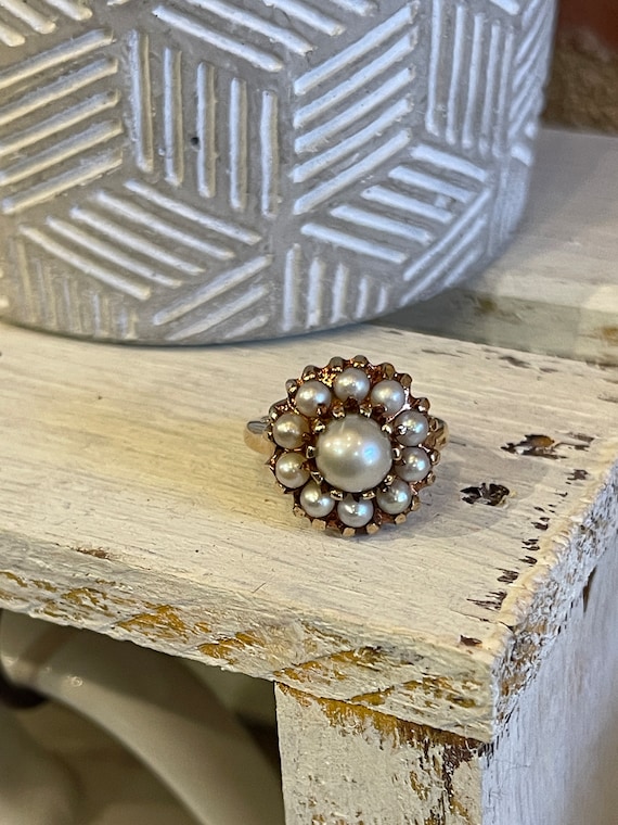 Vintage Cluster Pearl Ring - image 4