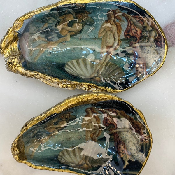 Oyster/Clam Shell Jewelry Dish,Trinket Dish, Decoupage Jewelry Tray With The Birth Of Venus Painting |Trimmed With Gold Leaf Paint