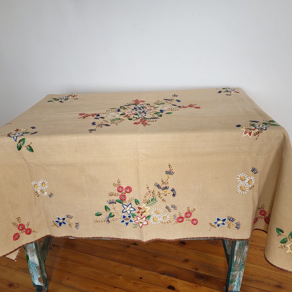 Vintage embroidered tablecloth, garden tablecloth, decorative tablecloth, vintage decor, old tablecloth, Flower tablecloth,floral tablecloth