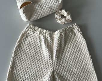 Makeup Bag with Hair Scrunchie And Shorts, Large Cosmetic Bag, Travel Toiletry Bag, Cosmetic Pouch, Bridesmaid Set, Unique Bridesmaid Gifts