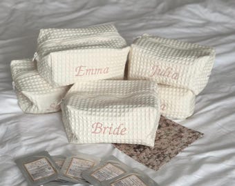 Personalized Bridesmaid Makeup Bag Set – Embroidered Name Cosmetic Pouches, Bachelorette Party Favors, Bridal Party Gift for Bride Tribe