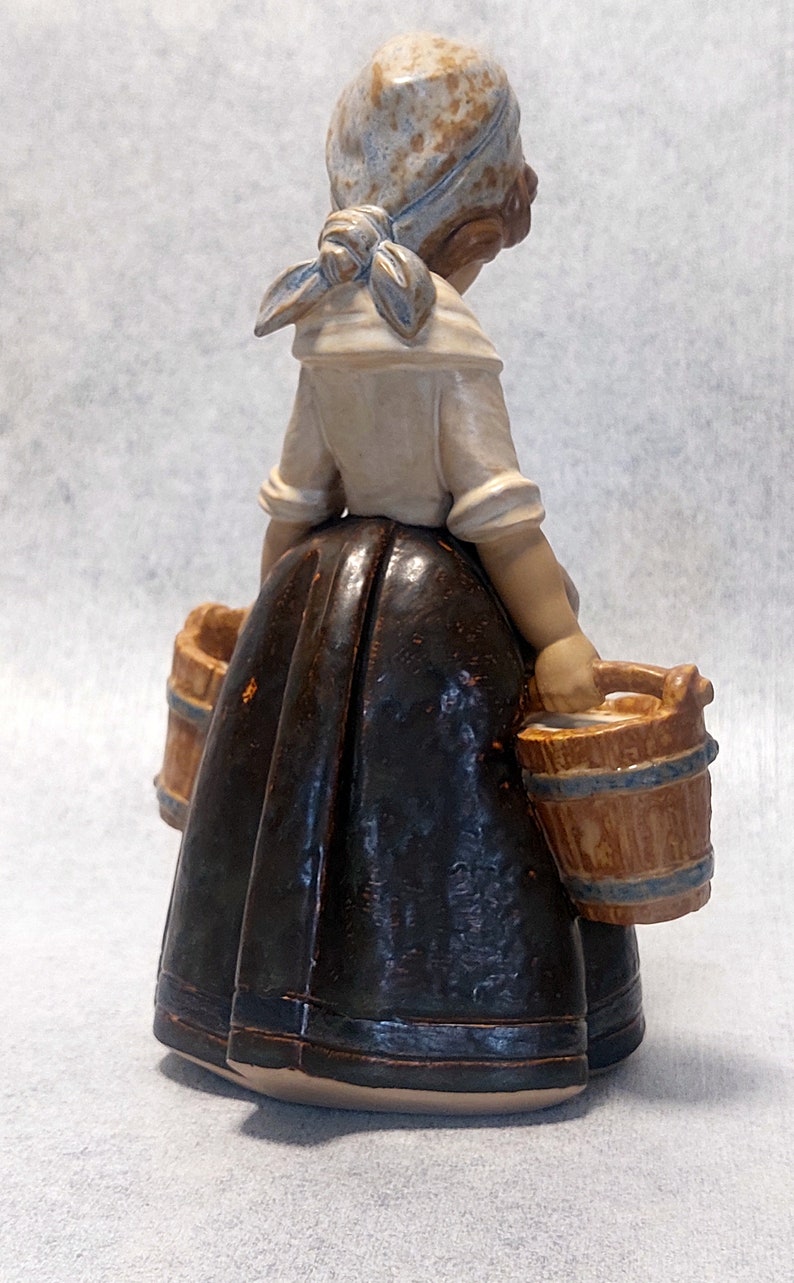 Lladro Gres Porcelain Figurine 3512 Girl With Two Pails, Lladró Spain