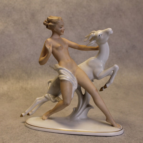 Wallendorf Akt Wallendorf Porzellan Figur - Mädchen mit Gazelle - Art Deco Art Deco porcelain figure