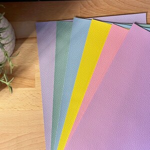 Feuilles en similicuir pastel texture litchi pour créer des nœuds et des boucles d'oreilles DIY cuir synthétique, vinyle, végétalien