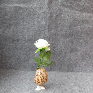 Seashell vase,mini vase, flower vase, table decor, seashell flower