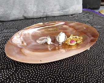 Schmucktablett, Schmuckhalter, Perlmuttschale Muschelschale, Perlmuttschale, personalisiert mit Beschriftungsplatte, Muschelschale, Wohnkultur, Geschenke für sie