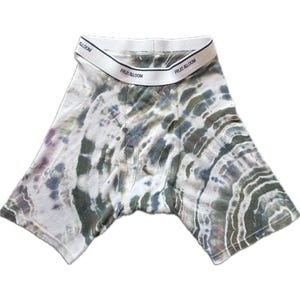 small sized men’s tiedye boxer briefs