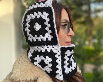 Crochet Balaclava, Black and White Granny Square Balaclava, Handmade Balaclava, Winter Warm Hat, Crochet Ski Mask, Unique Hat, Winter Hat