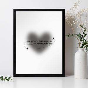 streunende Kinder Farbverlauf Herz schwarz-weiß Wandkunst [digitaler download / printable] | a3 a4 a5 s&w print poster kpop skz ästhetische fanart
