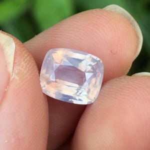 2.56cts, Sapphire, Opalescent sapphire Sapphire, Milky sapphire, Natural silky sapphire, Milksapphire, Silky sapphire, Thuy Dien spinel
