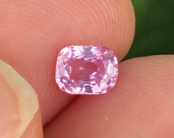 natural silky sapphire Vietnam 0.51ct