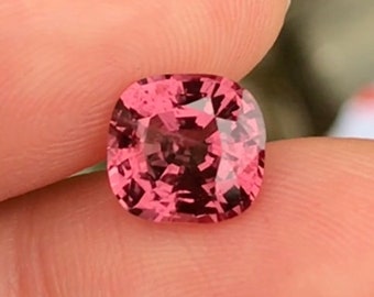 Spinel 2.26cts origin Luc Yen, Vietnam. Unheated, untreatmeant.
