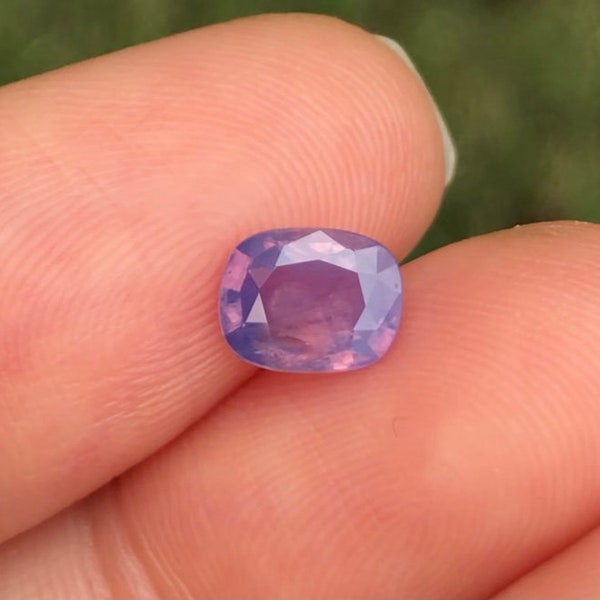 Lavender silky sapphire Vietnam 0.78ct