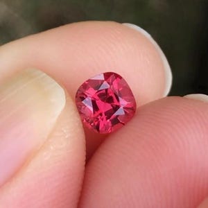 Baby pink spinel, pink spinel, Royal pink spinel, hot pink spinel, Spinel Vietnam, Natural Spinel, Spinel, 0.6ct