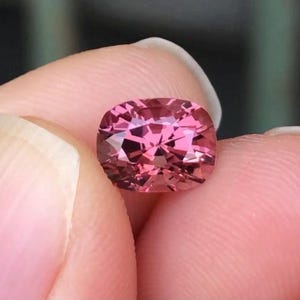 1.55ct, Spinel, pink spinel, unheat spinel, natural spinel, Baby pink spinel
