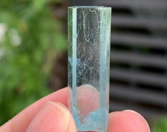 16.8cts Aquamarine crystal, Blue aquamarine crystal, Vietnam aquamarine