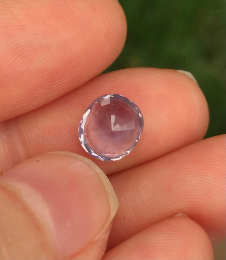 ベトナム天然サファイア　彫刻 2.29cts Vietnam Silky Sapphire, Natural - Etsy