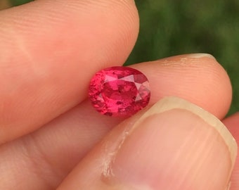Spinel, Hot pink spinel, unheat spinel, natural spinel, pink spinel 1.08ct