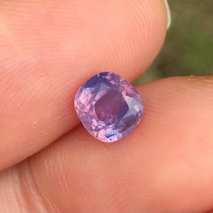 Lavender sapphire, Lavender silky sapphire, Lavender milky sapphire, Silky sapphire, Milky sapphire 0.91ct