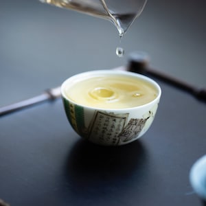 Traditional Chinese vintage design handmade fully  painted historical story kungfu tea cup/master cup/90ml  gift for him/her