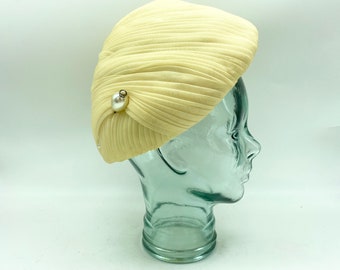 Rare vintage Schiaparelli Turben style ruched silk hat