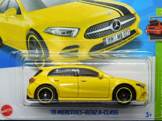 Hot Wheels Mercedes Classe A Jaune Modèle de collection miniature rare,  Geschenk .. Expédition dans le monde entier avec numéro de suivi TOUS LES  JOURS -  France