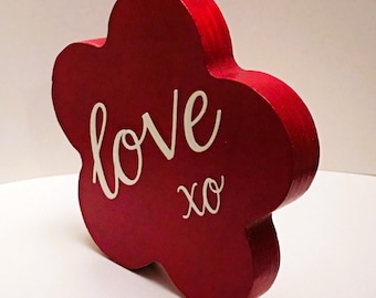 Hand-Painted Wooden Flower | Personalized Spring Decor | Nursery, Valentine’s, or Friendship Gift