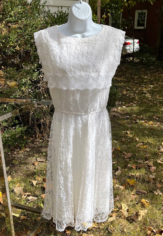 Vintage Gunne Sax White Lace Dress Size 9