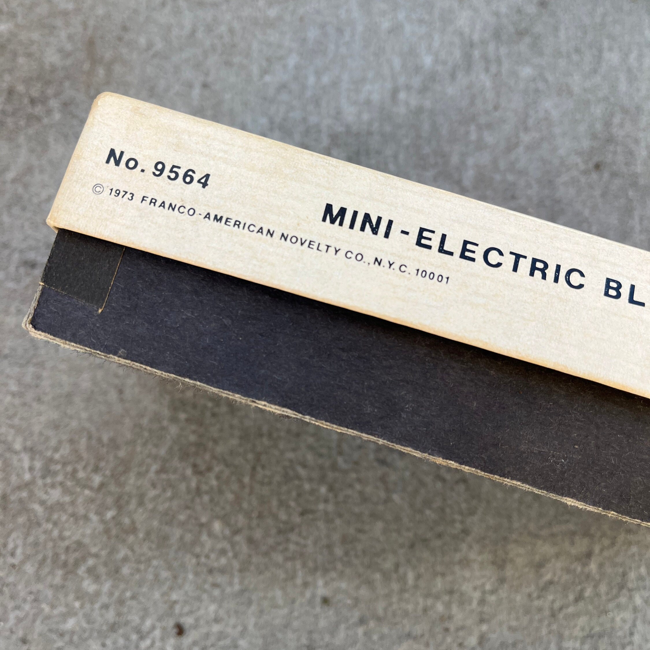 3 Vintage Gag Gifts Franco American Electric Blanket, 40th Birthday