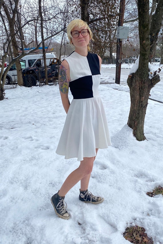 1960s Color Block Black & White Dress Gem