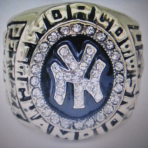 1998 New York Yankees World Series Champions Ring - PETTITTE