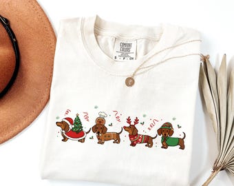 Comfort Colors® Funny Christmas Dachshund Dog Shirt,Cute Wiener Dog Christmas Tee,Holiday Sausage Dog Lover Gift,Merry Christmas Puppy Shirt