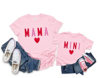 Mama Mini Shirt, Mother’s Day T-Shirt, Matching Mommy and Me Shirts, Matching Family Outfits, Mother’s Day Gift Tee