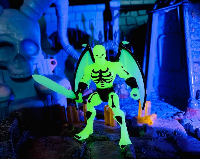 Glyos Battle Tribes x Toyraider Nightmare Reaper