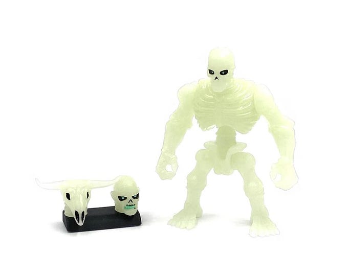 Glyos Rocom Toys Mighty Maniax Glow Raider