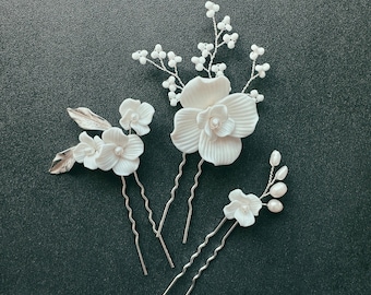 White Clay Floral Hair Pins Set, Clay Flower Hair Pins Silver or Gold, Bridal Hair Pins, Hair Pins, Hairpins, Pearl Hair Pins