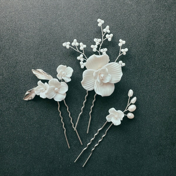 White Clay Floral Hair Pins Set, Clay Flower Hair Pins Silver or Gold, Bridal Hair Pins, Hair Pins, Hairpins, Pearl Hair Pins