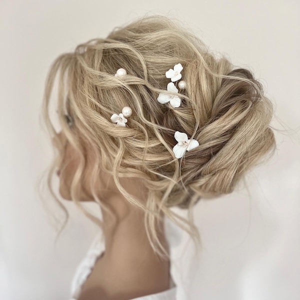 Pearl Hair Pins for bride, gold pearl hair pins for bridesmaid, wedding hair pins pearls and clay flowers, silver pearl hair pins, earrings
