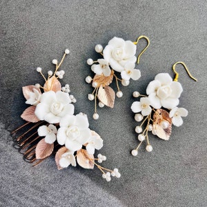 rose gold tone bridal hair comb and earrings ,  ivory white clay flowers hair comb for wedding, champagne bridal hair accessory set