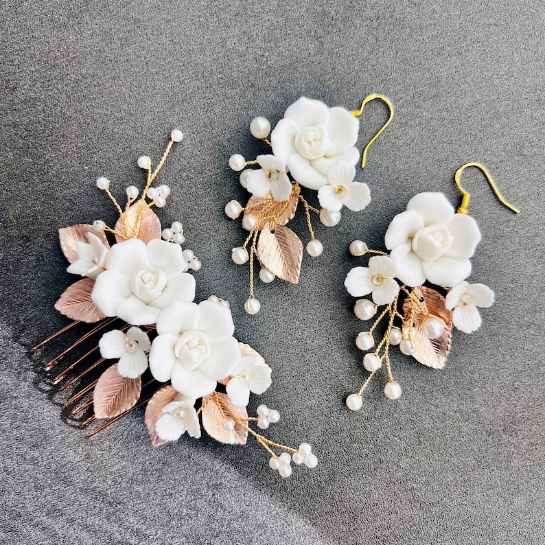 rose gold tone bridal hair comb and earrings ,  ivory white clay flowers hair comb for wedding, champagne bridal hair accessory set