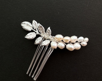 Silver Wedding Hair Pins Bridal Side Combs Wedding Hair Vine Real Pearls Bridal Hair pins Bridal Hair Jewelry Bridesmaid Pearl Hair Pins