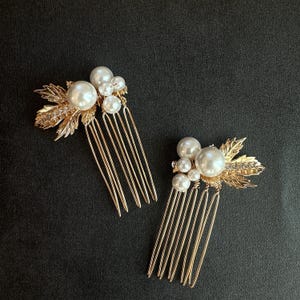 Gold Wedding Hair Comb Bridal Side Combs Wedding Hairpiece with Pearls Bridal Hair pins Bridal Hair Jewelry Bridesmaid Pearl Hair Pins