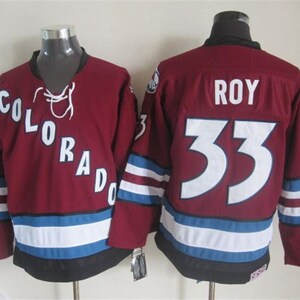 Vintage Starter NHL Colorado Avalanche Patrick Roy 33 Jersey Youth