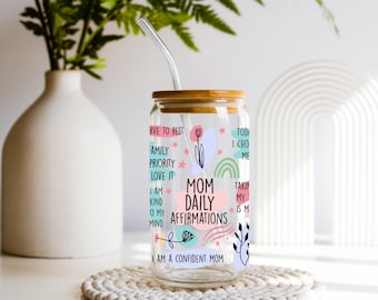 Affirmation Glass Cup for Mom Dad or Kids, Positive Affirmation Tumbler with Bamboo Lid and Glass Straw