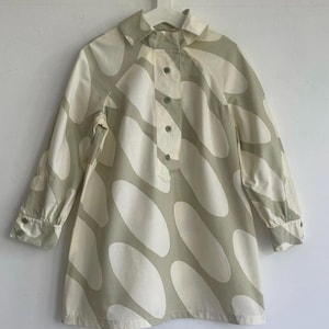 Vintage beautiful original 60s Marimekko mini shift dress archive worthy super cute Linssi fabric 1966