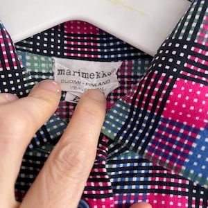 Vintage jaren 70 Marimekko-jurk op-art raster paars blauw groen zwart uitstekende staat Fins Finland