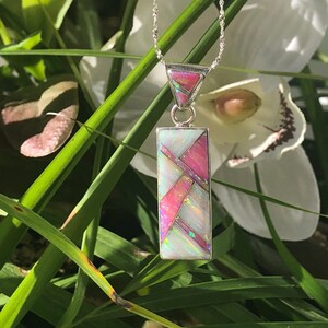 PINK OPAL NECKLACE - Pink and White Fire Opal Pendant and Chain - Long Pendant 766PD - Pink Opal Pendant afbeelding 4