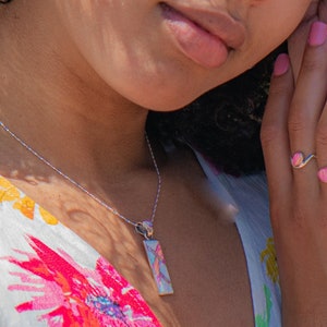 PINK OPAL NECKLACE - Pink and White Fire Opal Pendant and Chain - Long Pendant 766PD - Pink Opal Pendant afbeelding 3